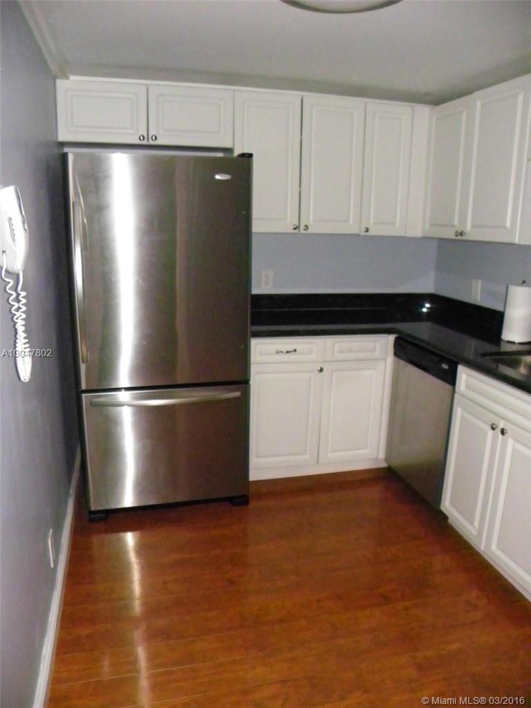 INVERRARY GARDENS I CONDO - Residential Lease