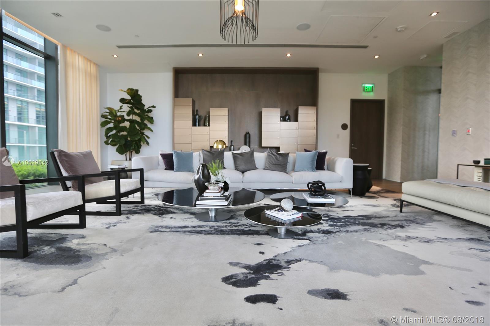 PARAISO BAY CONDO - Residential Lease