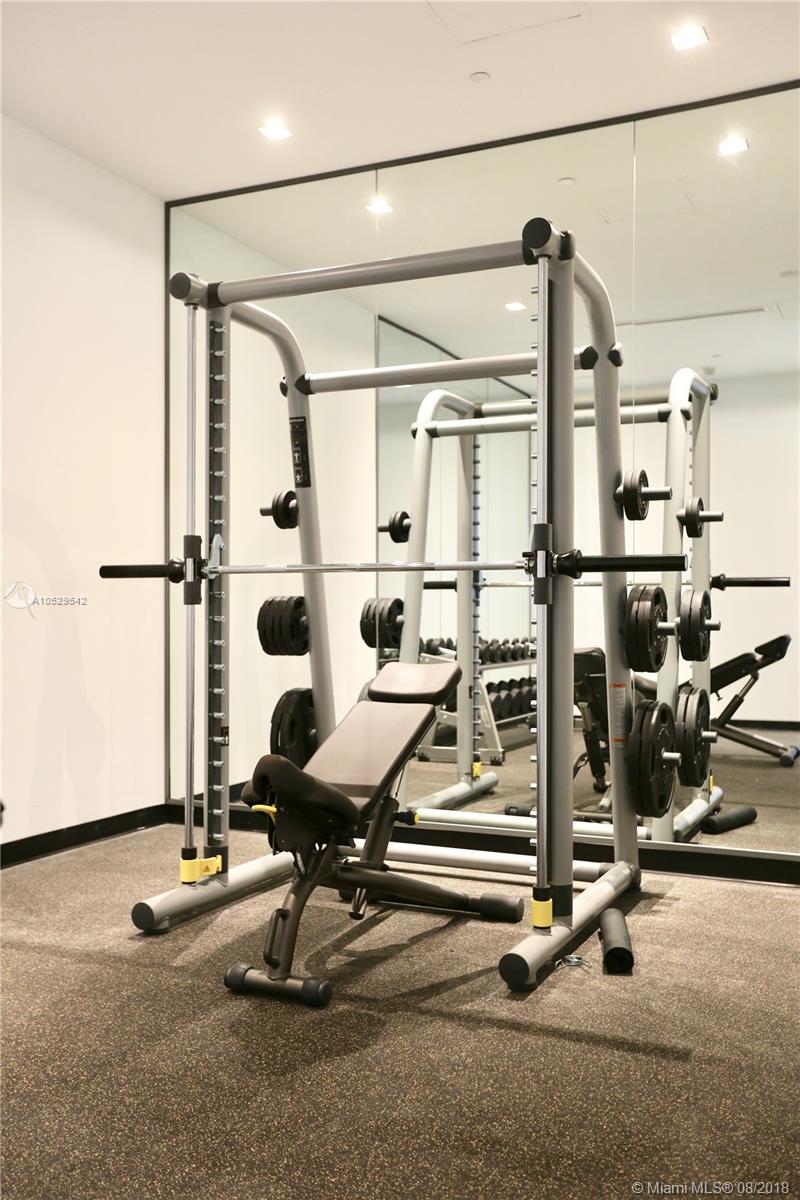 PARAISO BAY CONDO - Residential Lease