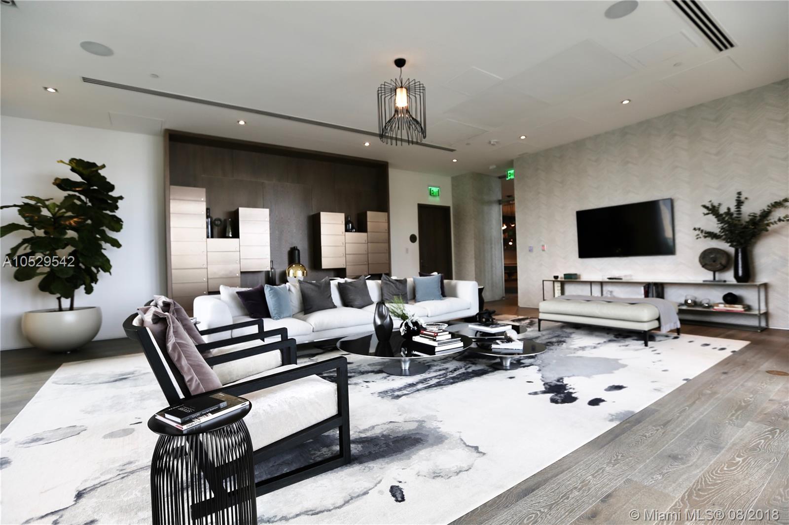 PARAISO BAY CONDO - Residential Lease