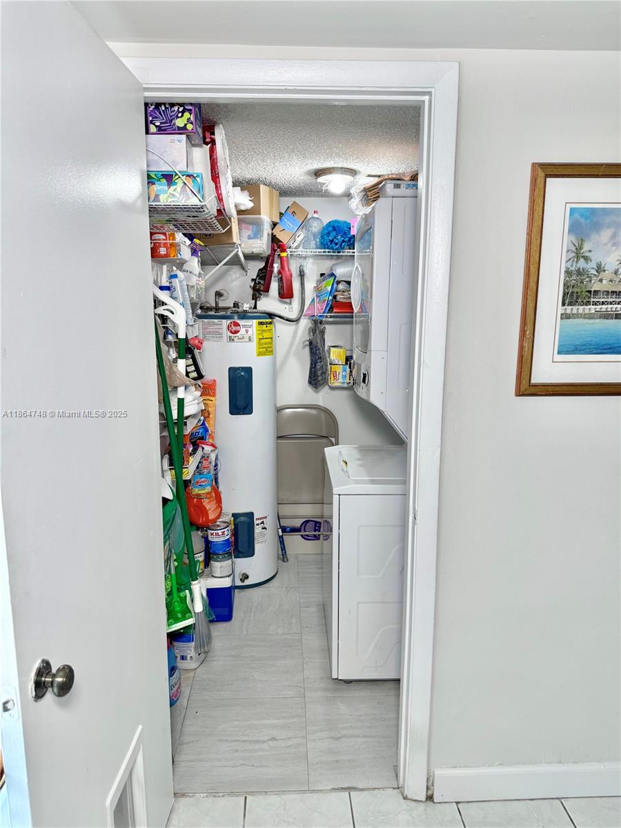 CROSSINGS VILLAGE HOMES C - Residential