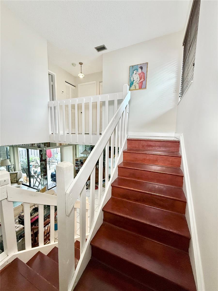 CROSSINGS VILLAGE HOMES C - Residential