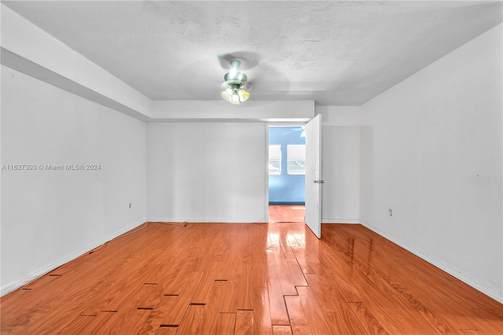 1515 CORAL TOWERS CONDOMI - Residential