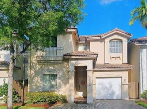 7332 NW 112th Ct Doral FL 33178
