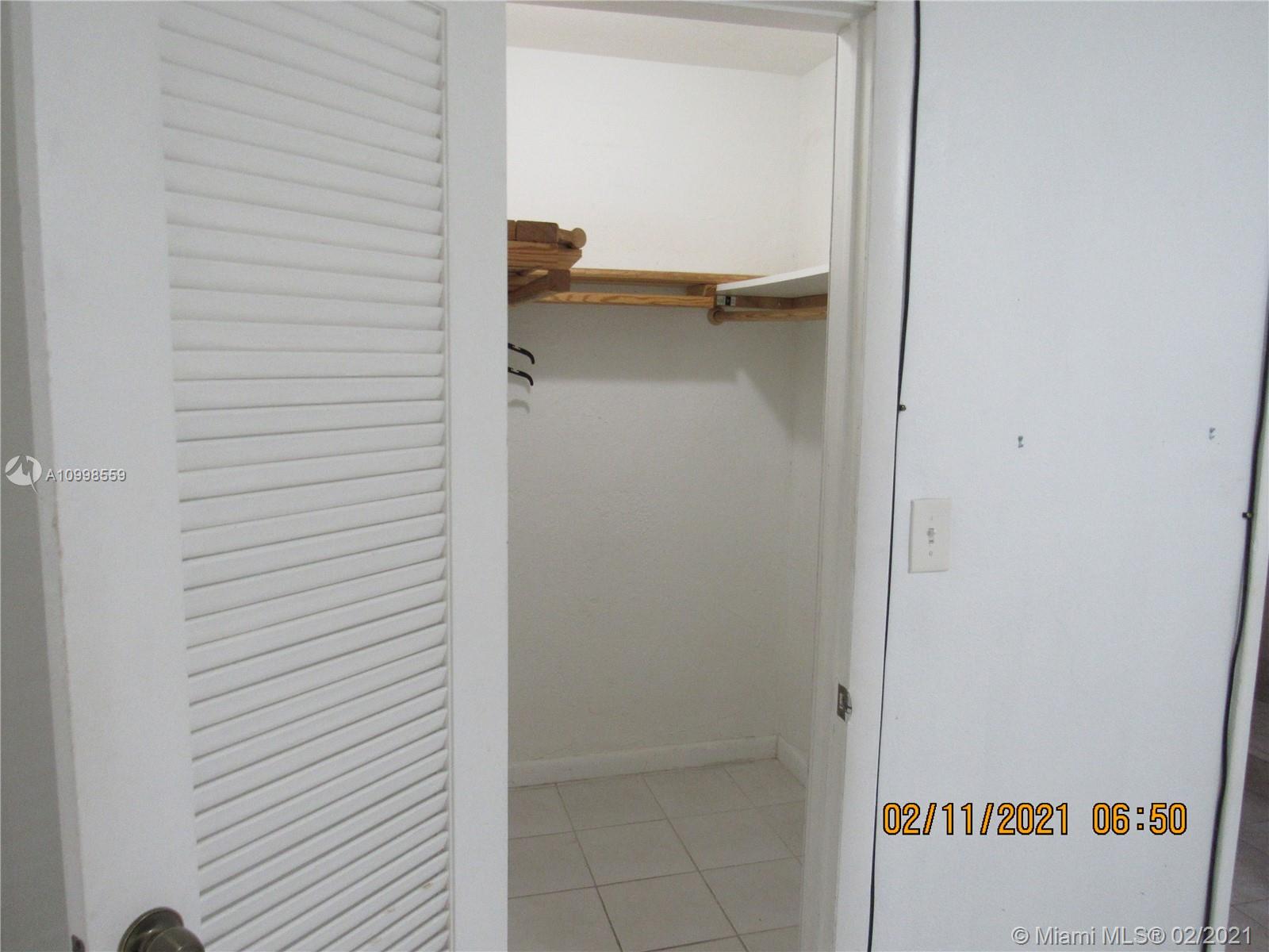 HEMINGWAY VILLA CONDO - Residential