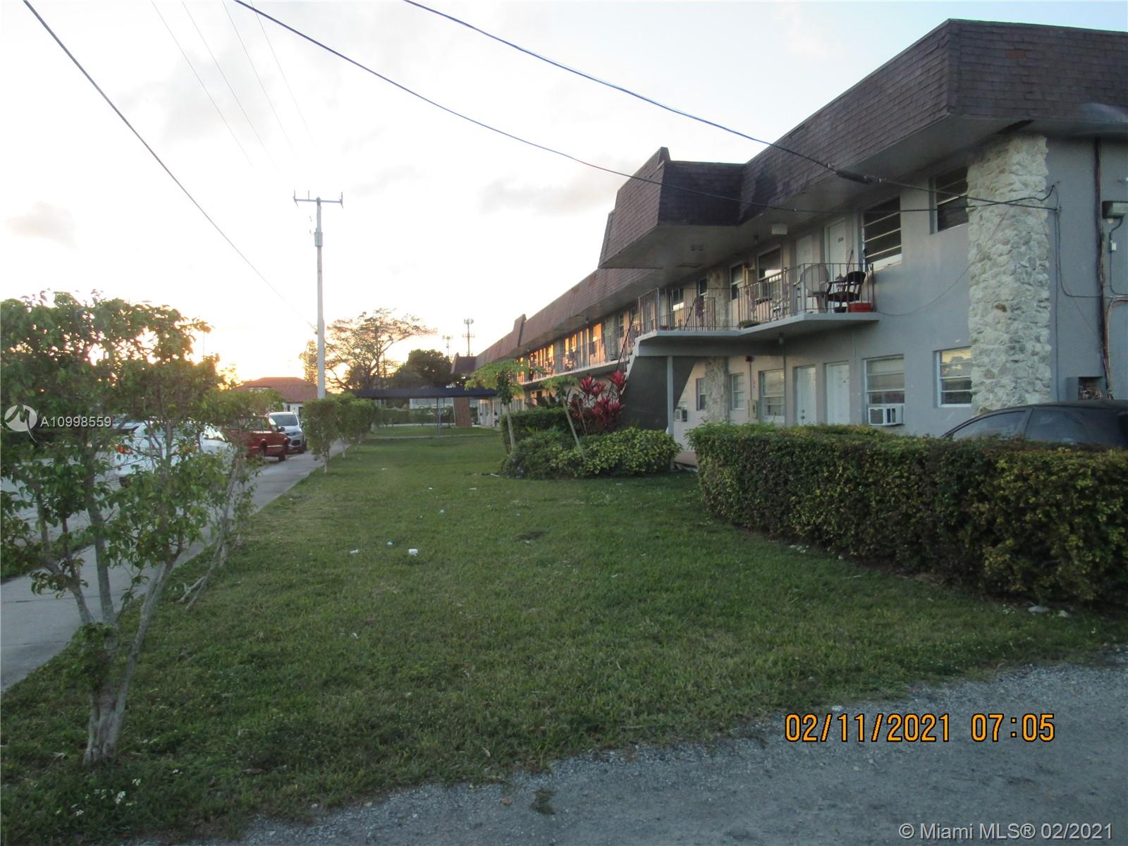 HEMINGWAY VILLA CONDO - Residential