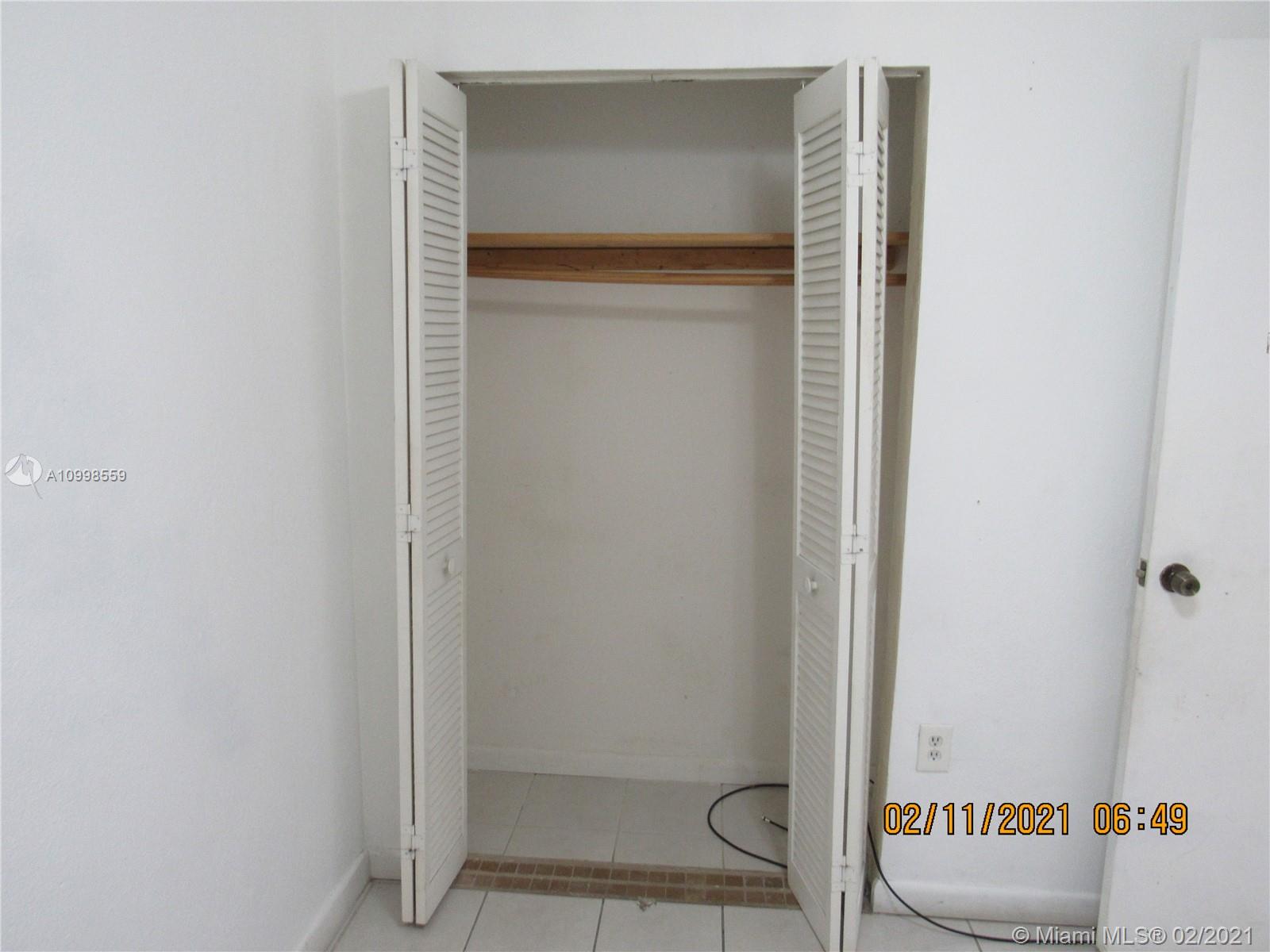 HEMINGWAY VILLA CONDO - Residential