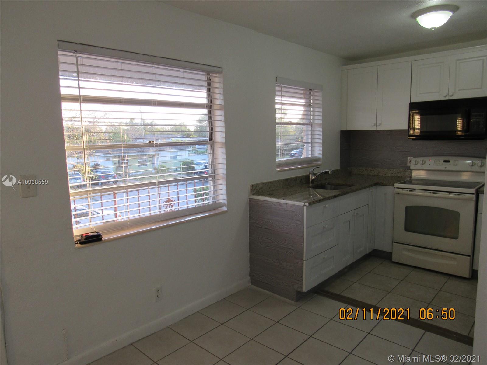 HEMINGWAY VILLA CONDO - Residential