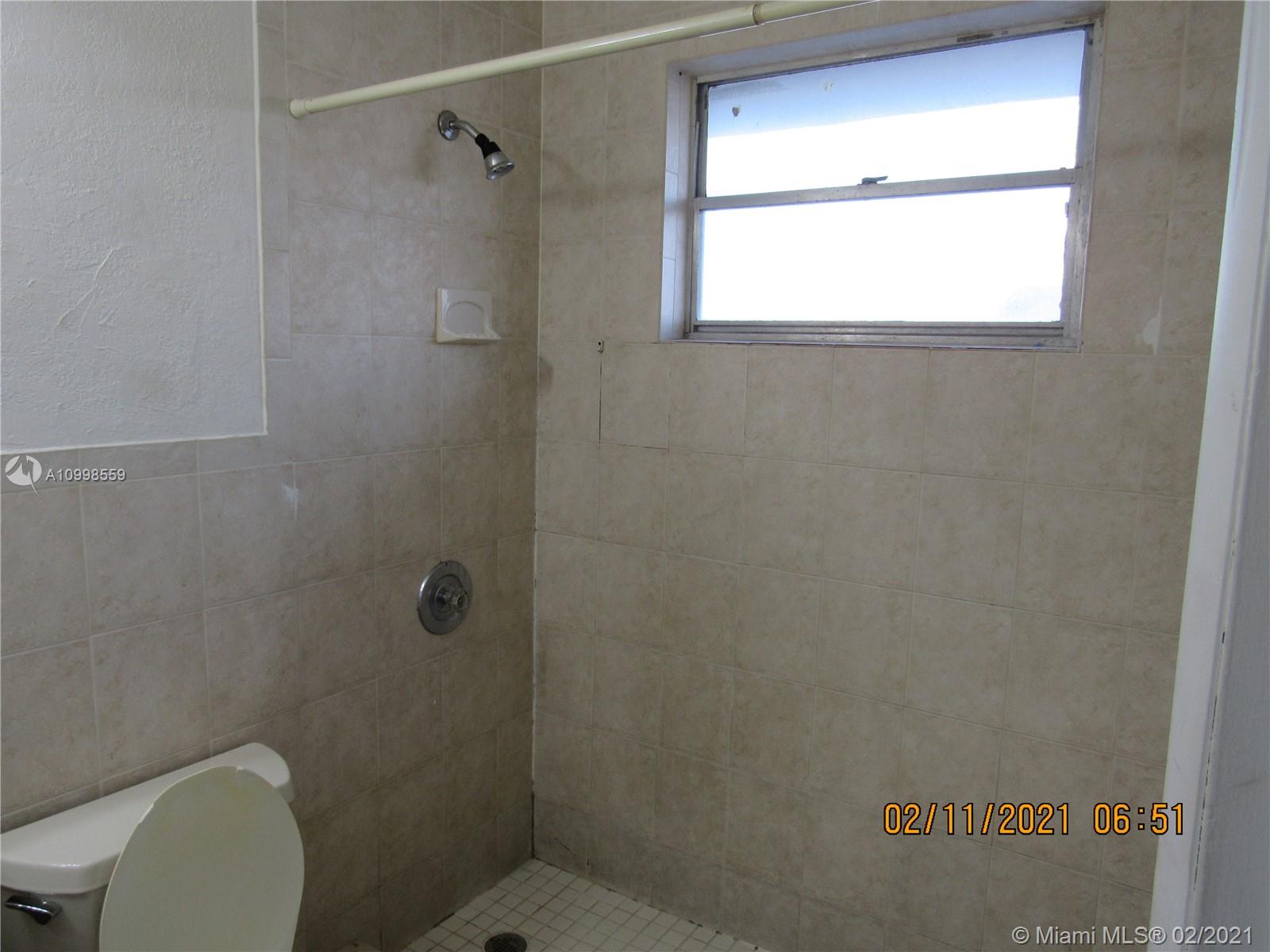 HEMINGWAY VILLA CONDO - Residential