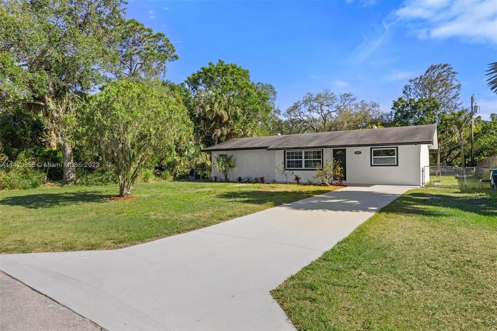 Photo of 7905 Penny Ln, Fort Pierce, FL 34951 (MLS # A11420856)