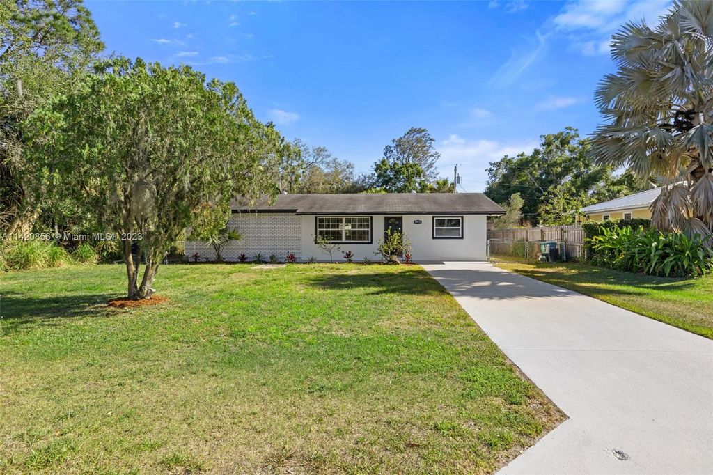 Photo of 7905 Penny Ln, Fort Pierce, FL 34951 (MLS # A11420856)