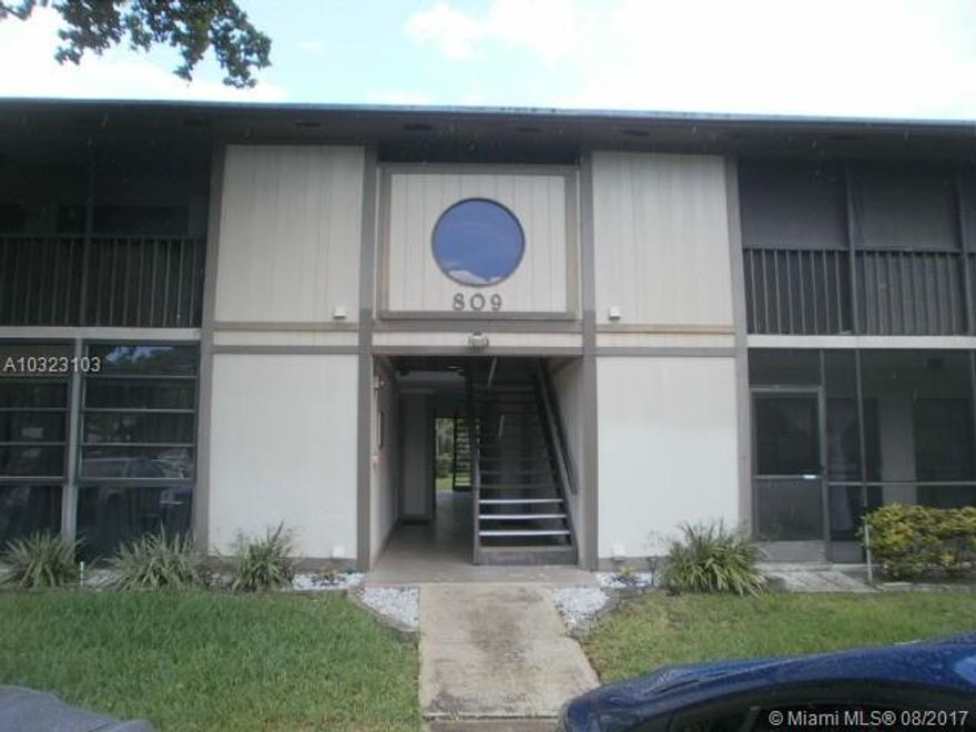 TOTALLY REMODELED UNIT WITH 2 BEDROOM AND 2 BATH ON SECOND FLOOR WITH ENCLOSED PATIO. VERY BRIGHT / MARBLE FLOORS/ FULLY DECORATED/ ITALIAN TILES AND HURRICANE WINDOWS / EUROPEAN STYLE KITCHEN AND CABINETS / STAINLESS STEEL APPLIANCES / WASHER AND DRYER IN UNIT. CONVENIENT CLOSE TO MAJOR HIGHWAYS, SHOPPING, AVENTURA MALL. COMMUNITY POOL AND AMENITIES. 24 HR GATED COMMUNITY. AVAILABLE SEPT 1