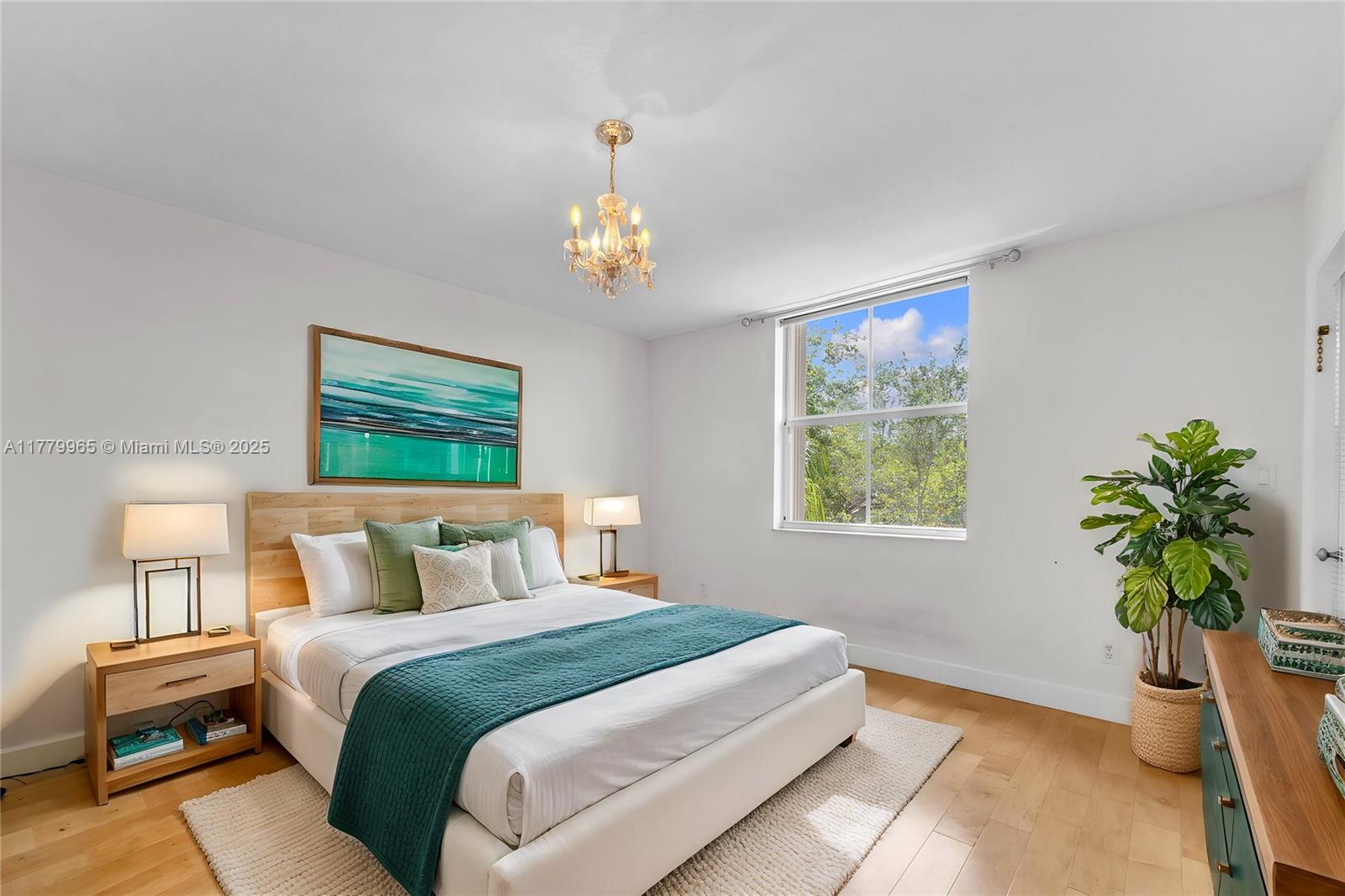 SHERIDAN BEACH CLUB CONDO - Residential