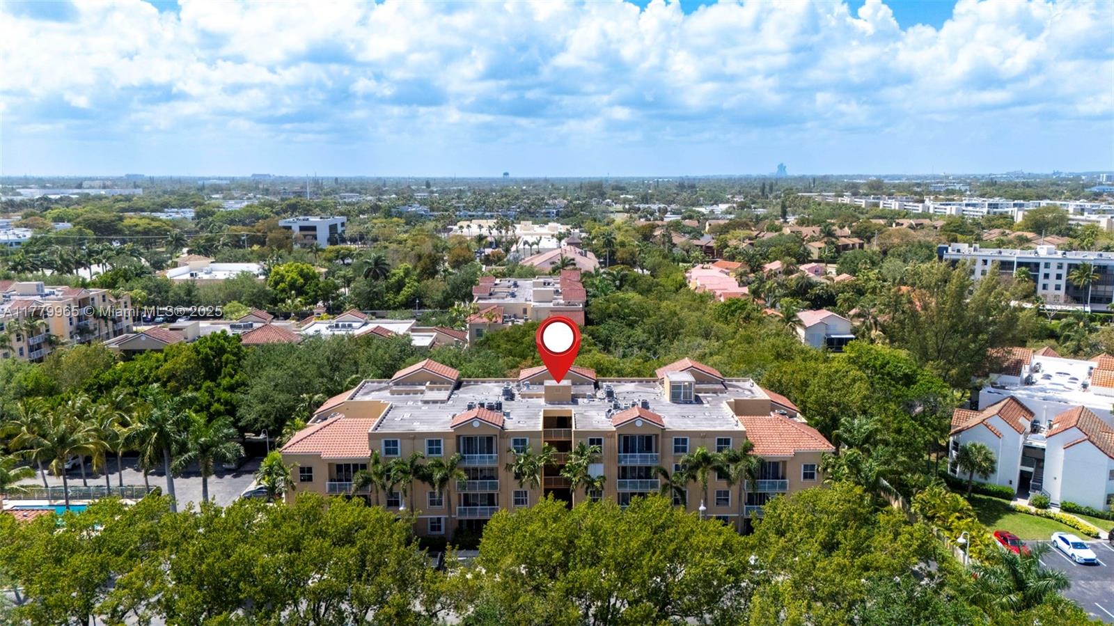 SHERIDAN BEACH CLUB CONDO - Residential