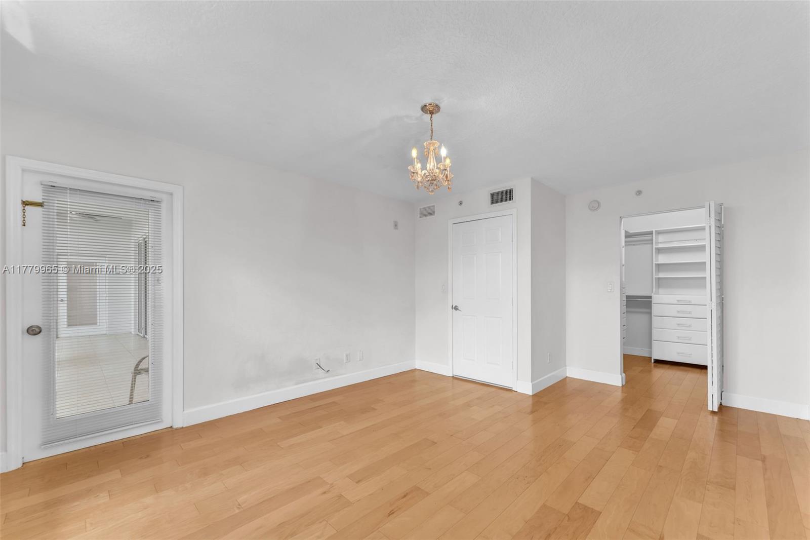 SHERIDAN BEACH CLUB CONDO - Residential