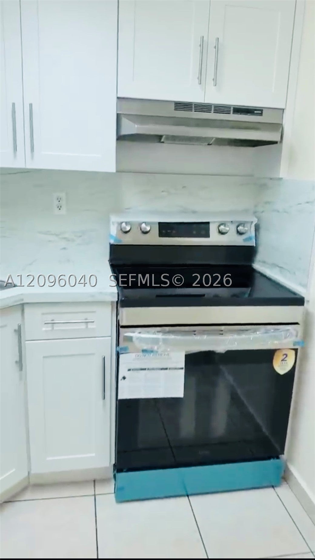 606 W 81st St 407