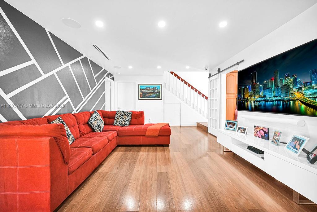 6590 SW 152nd Pl 25-90