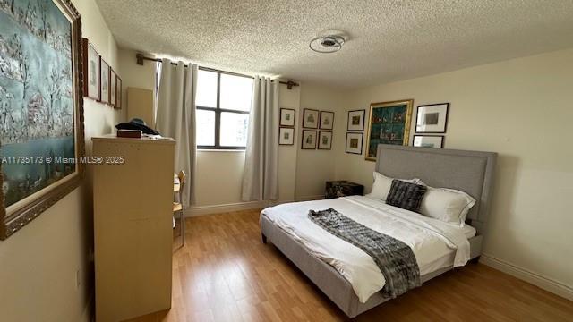 WINSTON TOWERS 600 CONDO - Residential