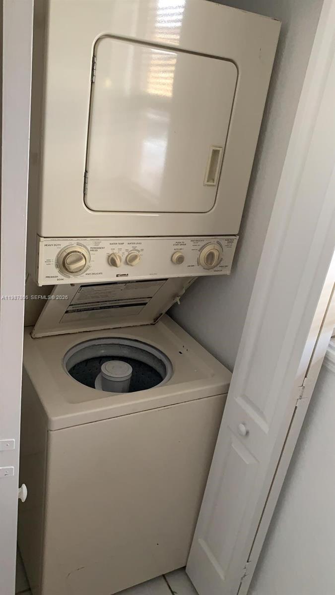 Dolphin View - Residential