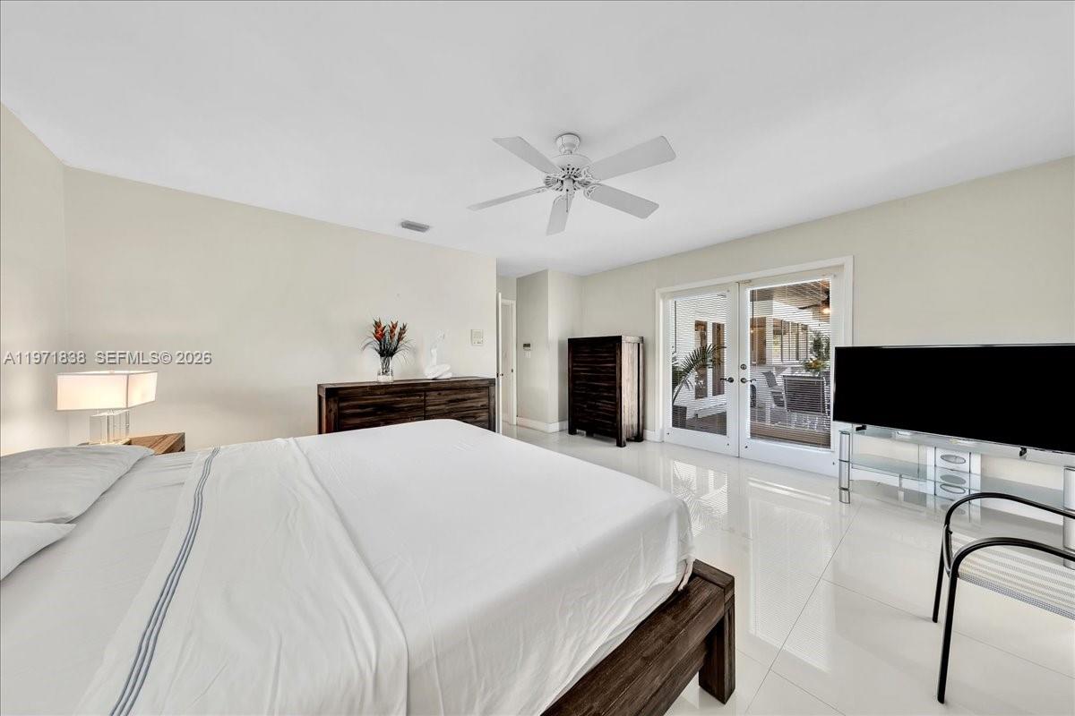 CHARLOTTE ESTATES - Residential