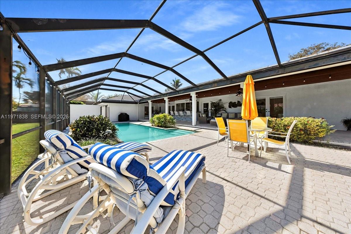 CHARLOTTE ESTATES - Residential