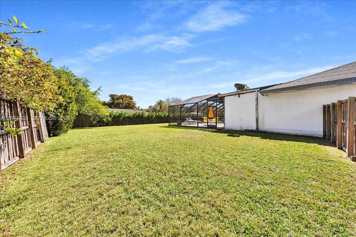 CHARLOTTE ESTATES - Residential