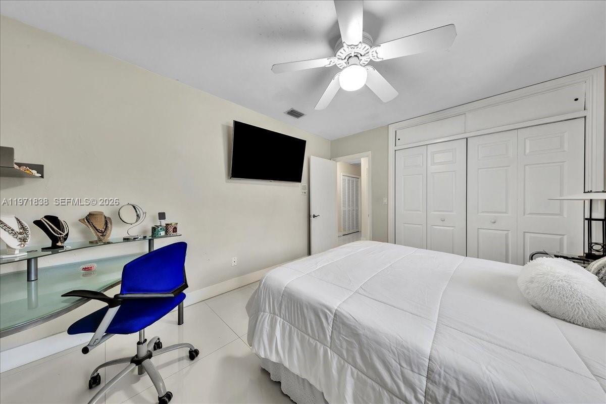 CHARLOTTE ESTATES - Residential