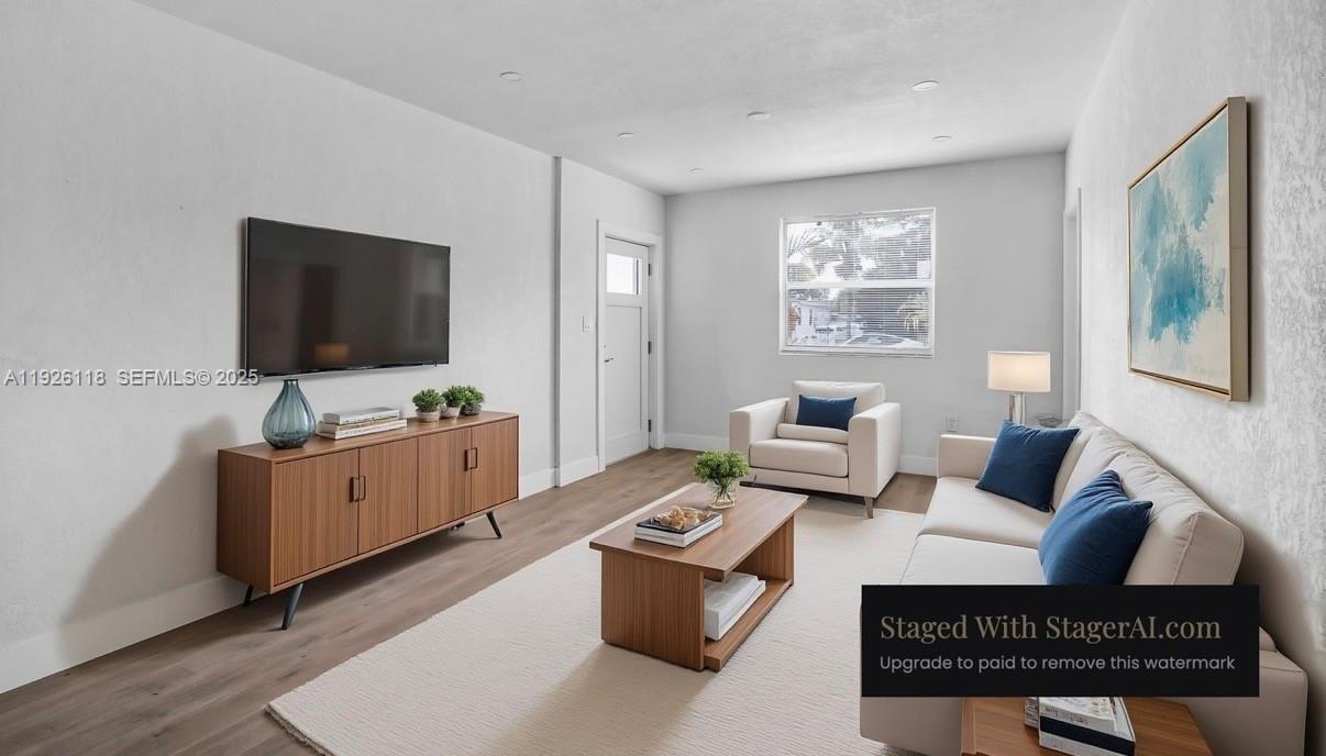 BISCAYNE VILLAGE HEIGHTS - Residential