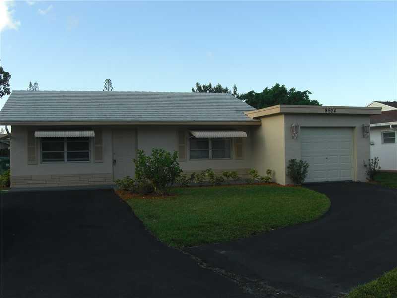 WESTWOOD COMMUNITY 3 77-4 - Residential Lease