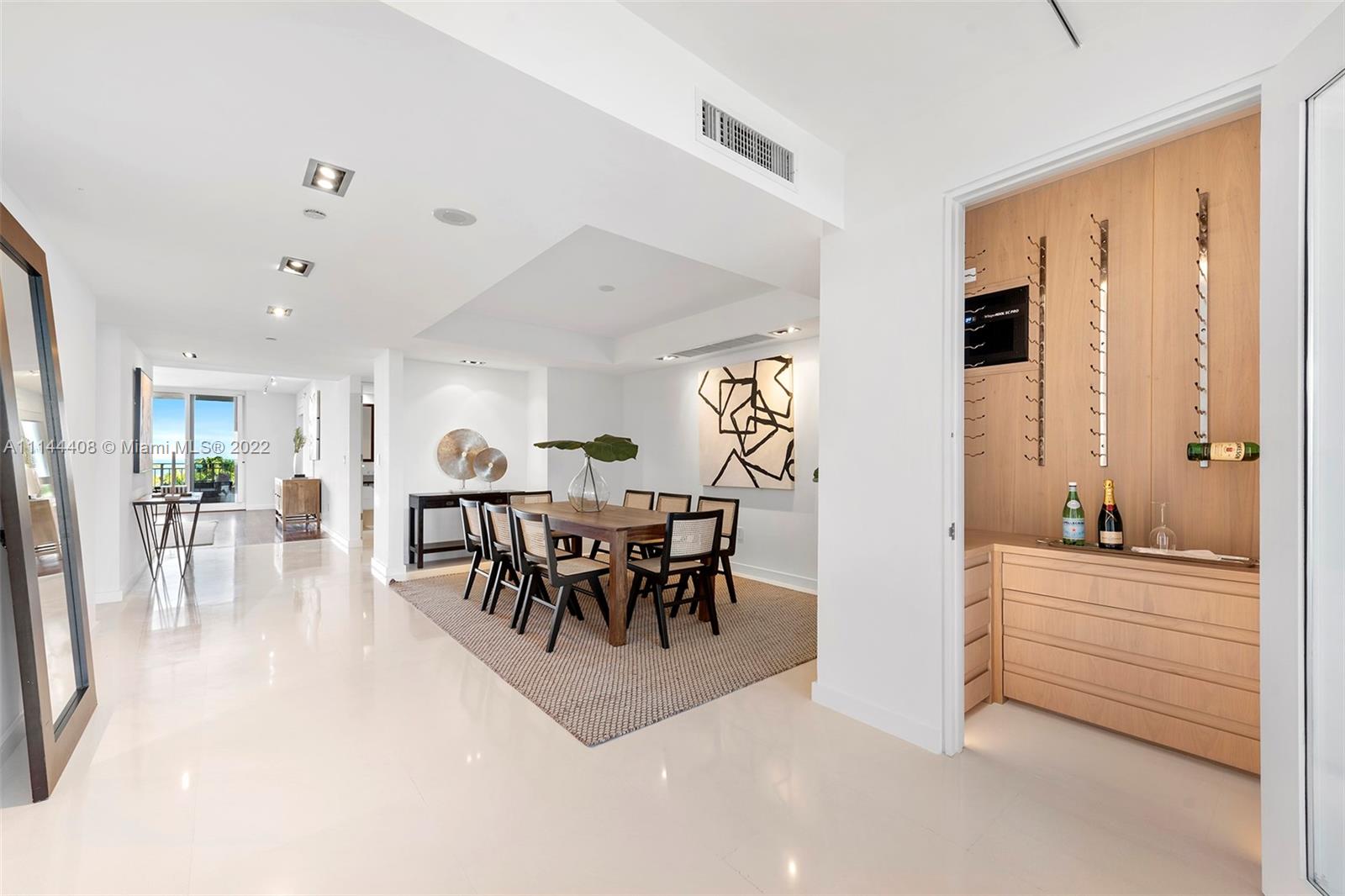 OCEAN TOWER ONE CONDO - Residential