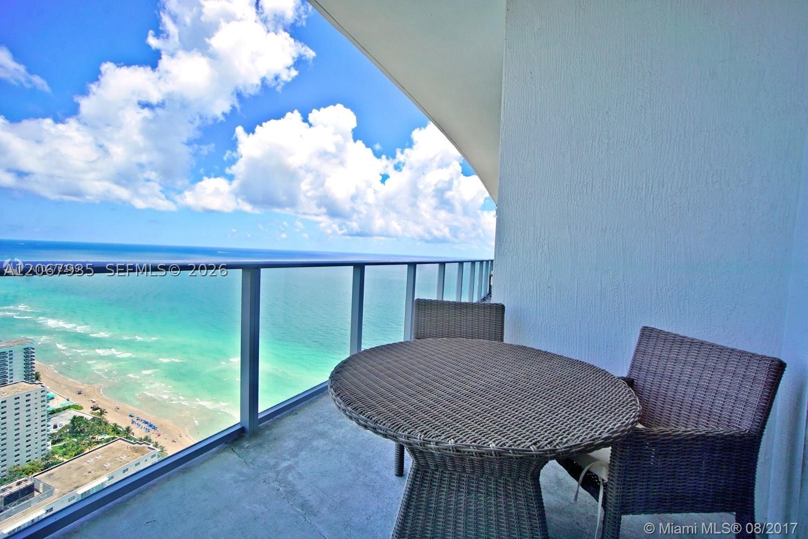 4111 S Ocean Dr LPH6