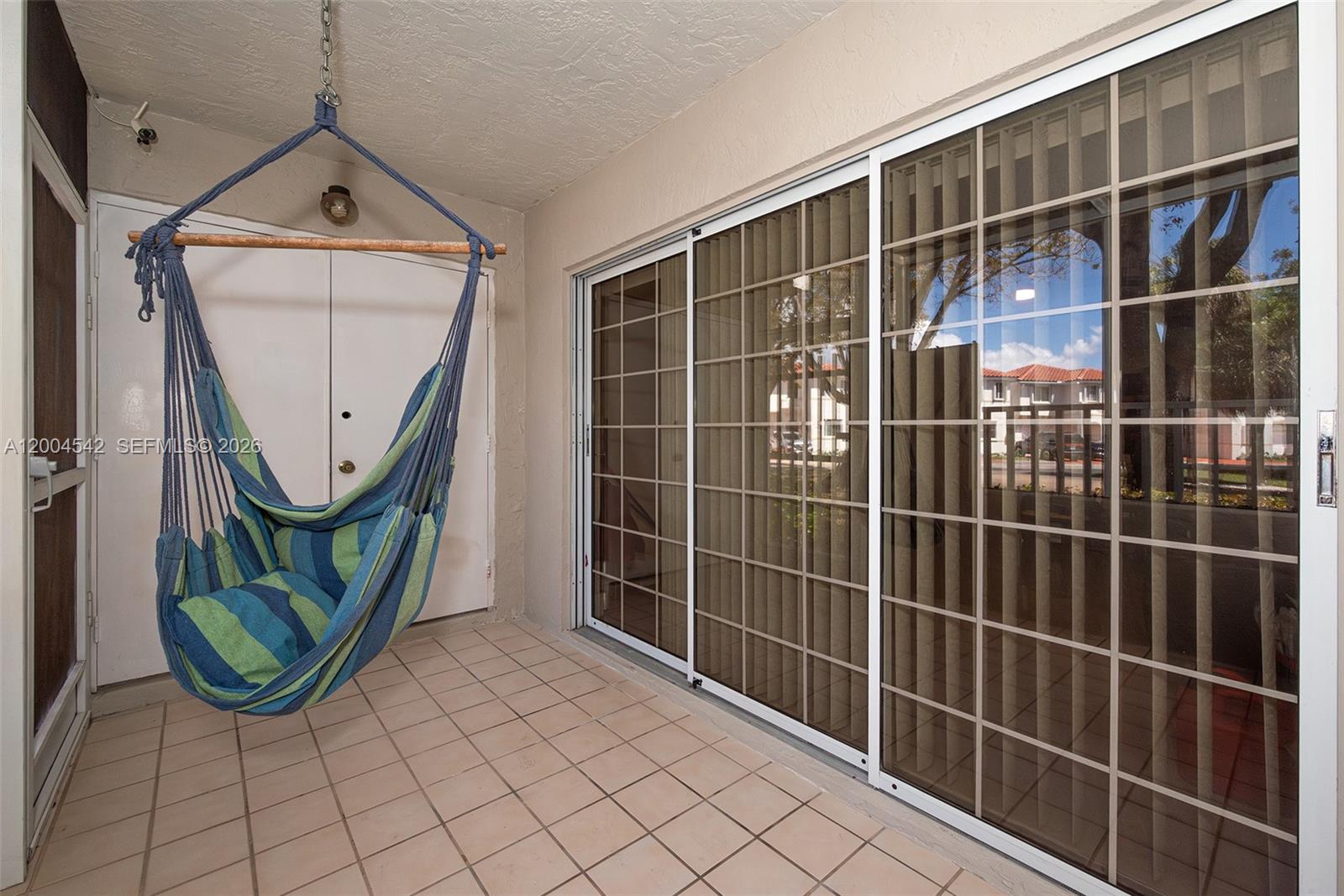 MAHOGANY KEY CONDO #3 - Residential