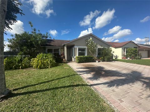 Photo of 13328 SW 113th Ct, Miami, FL 33176 (MLS # A11911188)