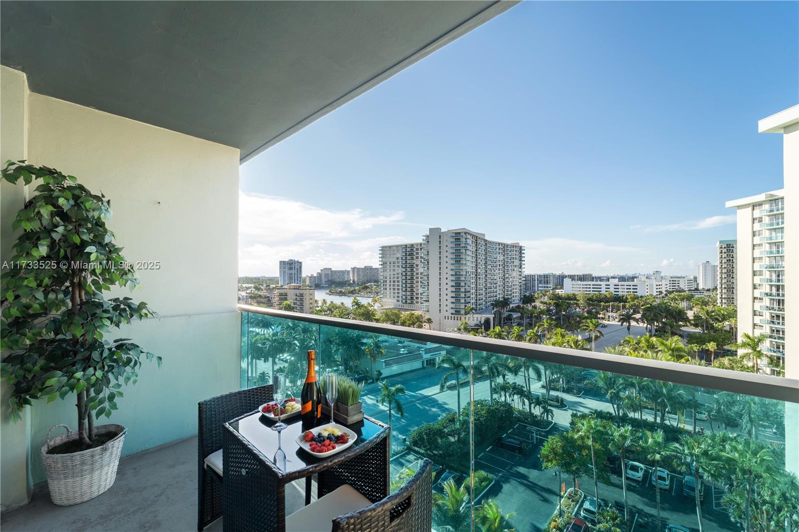 SIAN OCEAN RESIDENCES CON - Residential