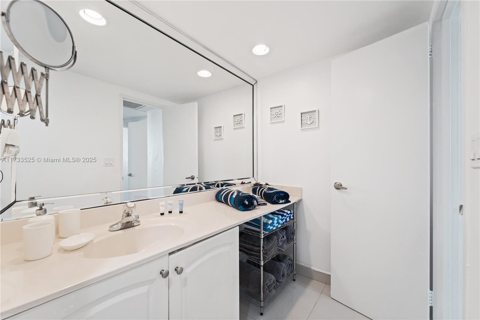 SIAN OCEAN RESIDENCES CON - Residential
