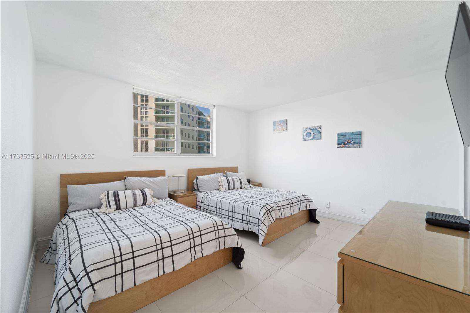 SIAN OCEAN RESIDENCES CON - Residential