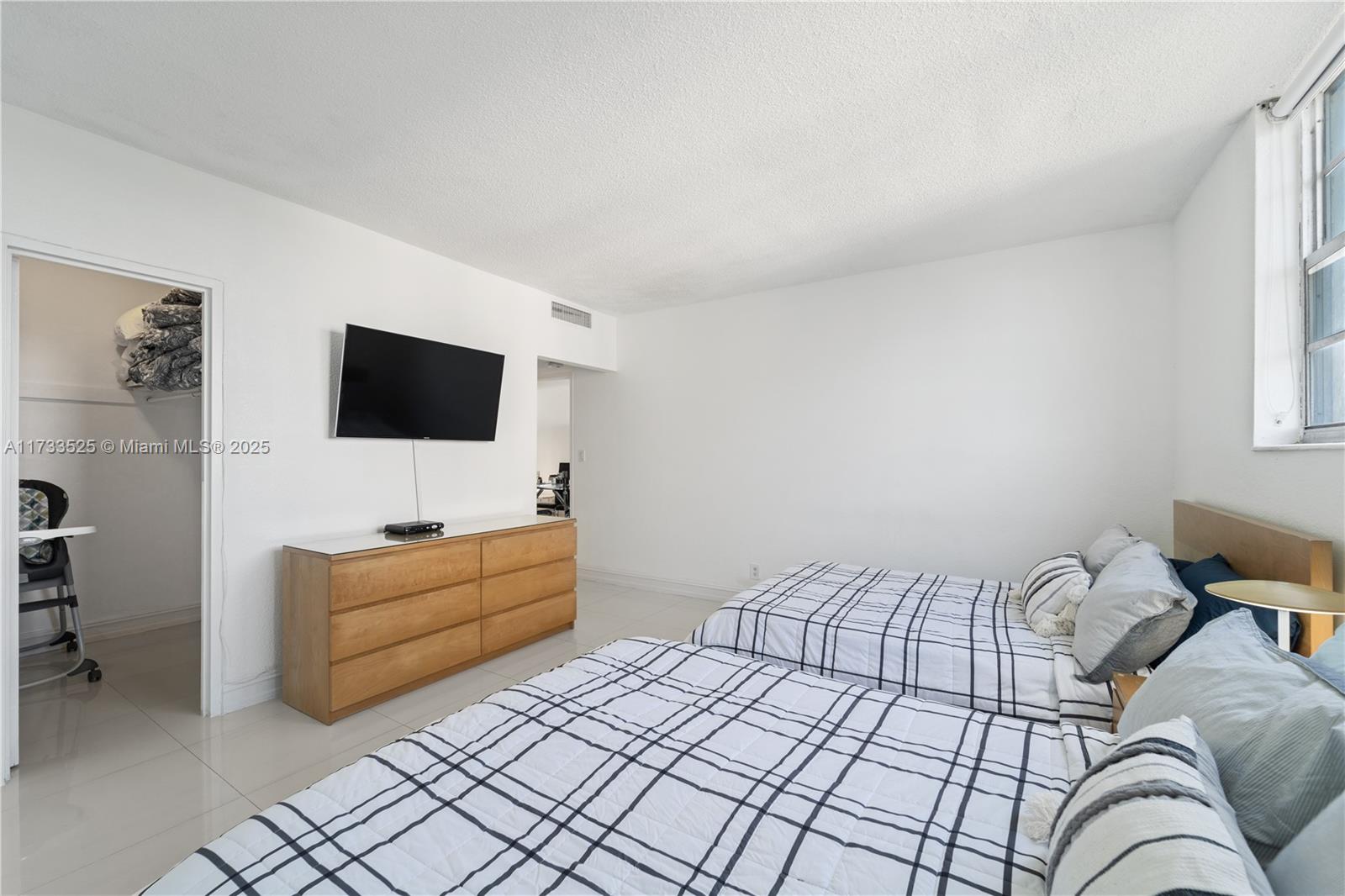 SIAN OCEAN RESIDENCES CON - Residential