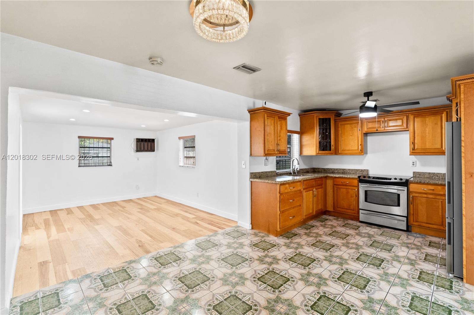 GREENVILLE MANOR - Residential