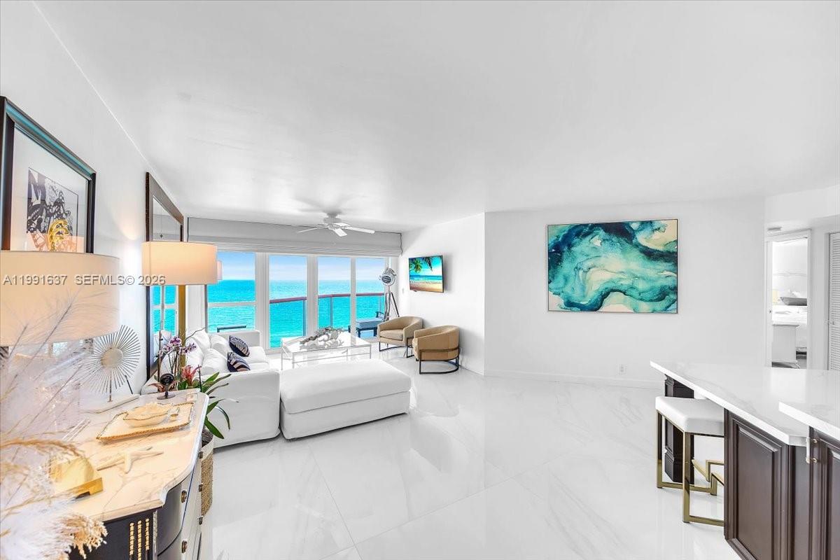 6767 Collins Ave 1110