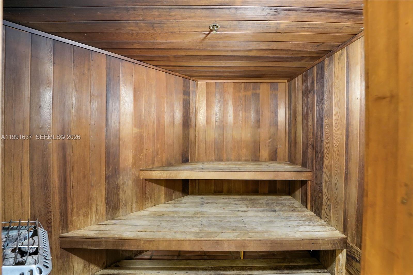 THE STERLING CONDO - Residential Lease