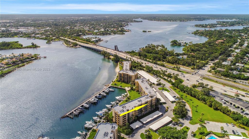 Photo of 1648 Jupiter Cove Dr #512B, Jupiter, FL 33469 (MLS # A11459276)