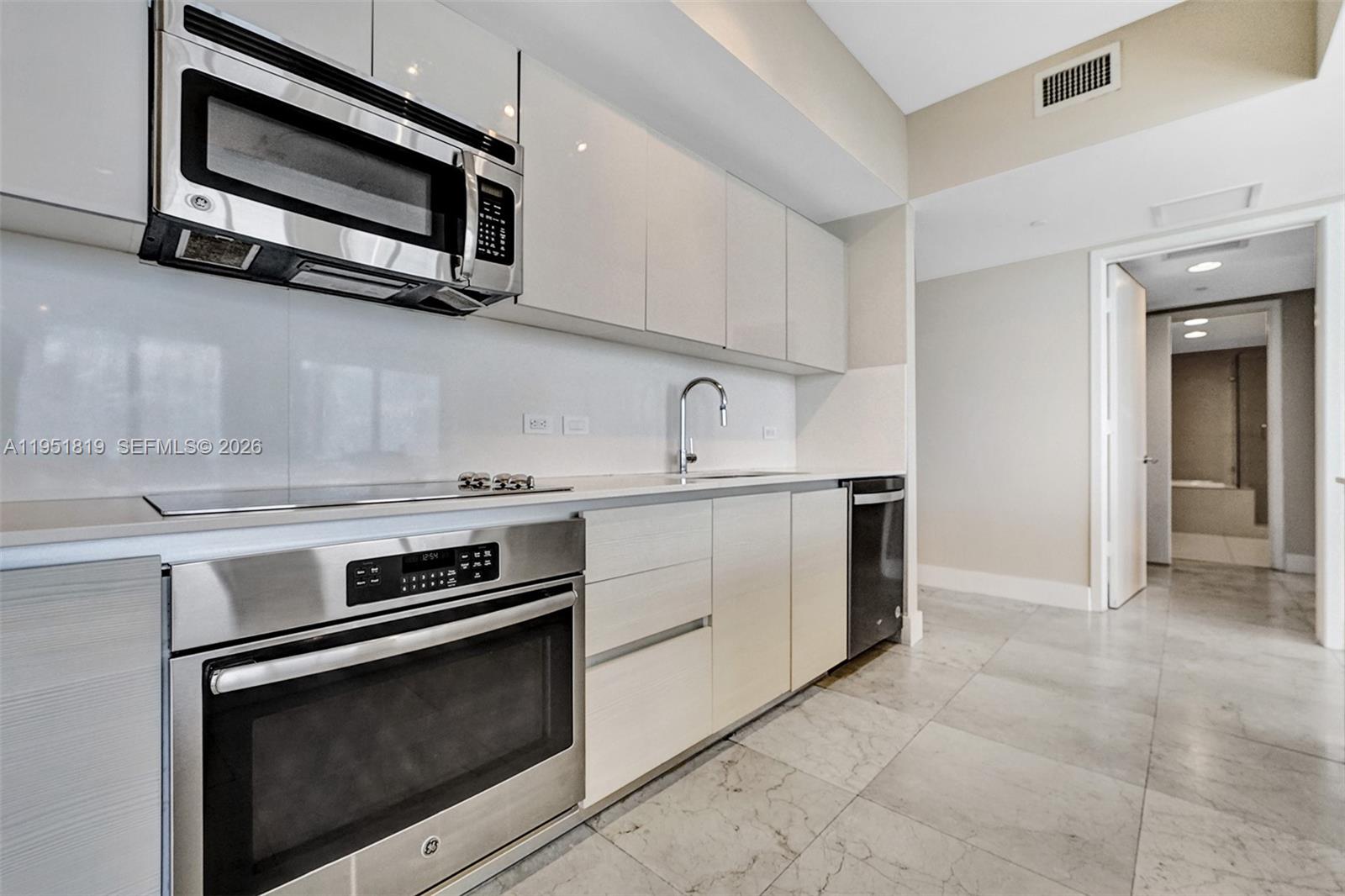 BEACHWALK CONDOMINIUM - Residential