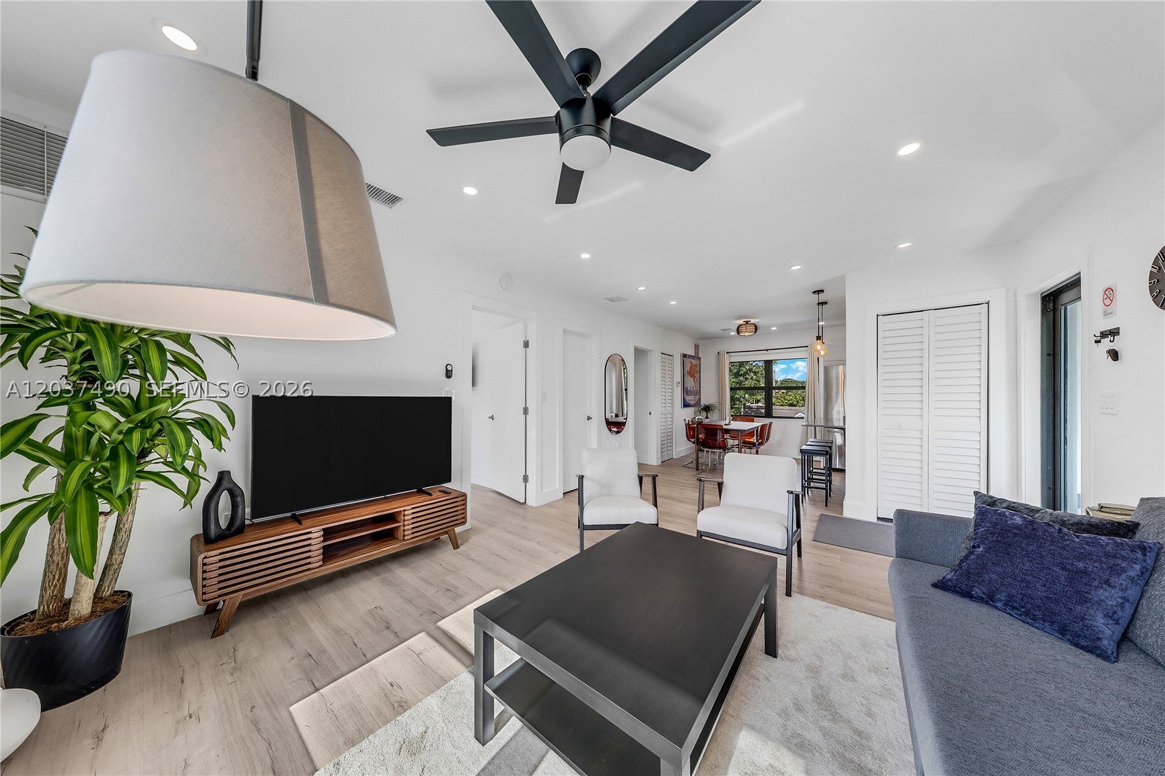 243 NW 32nd St