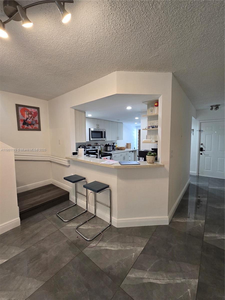 MARINA REAL CONDO NO 5 - Residential Lease