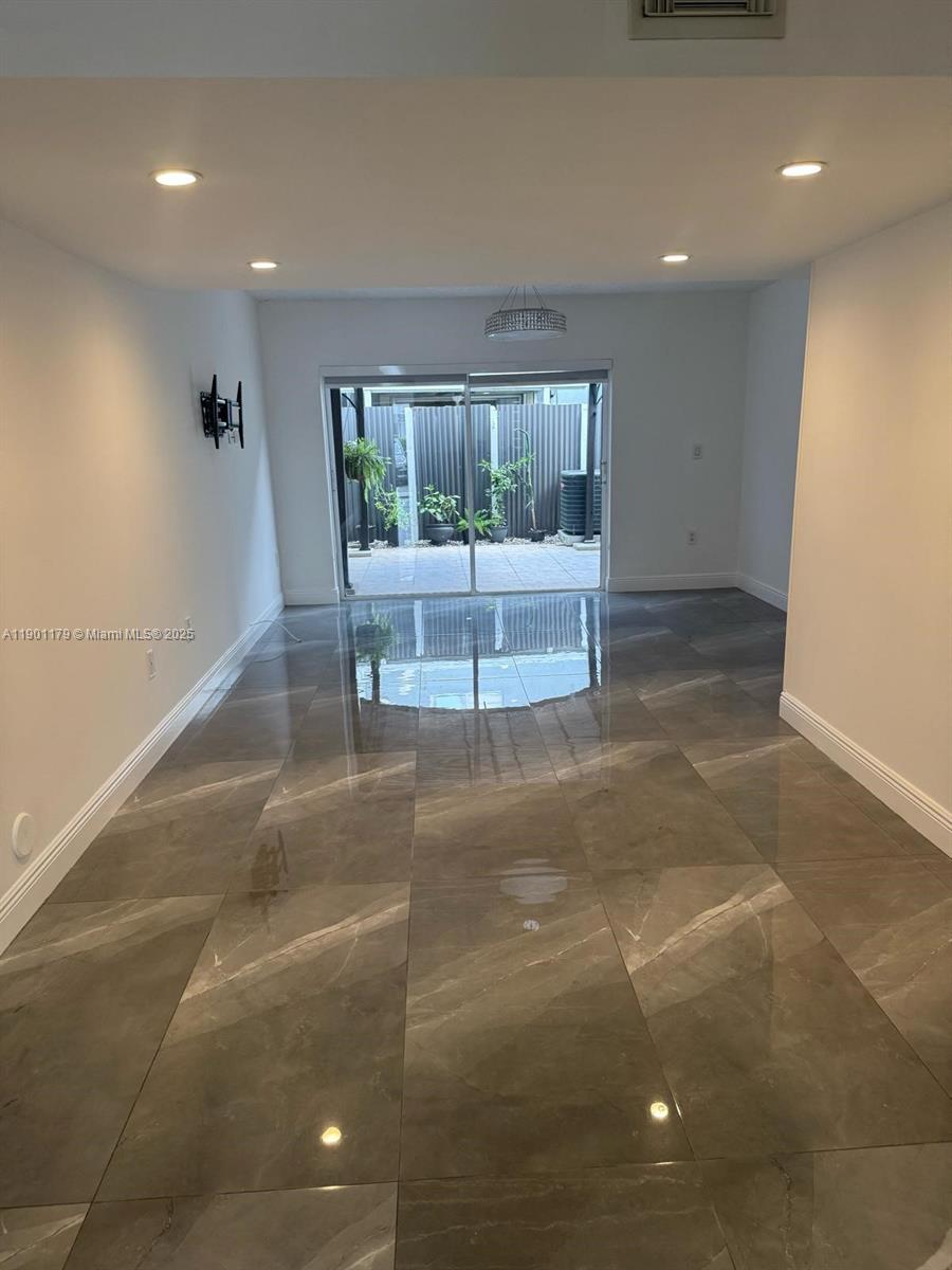 MARINA REAL CONDO NO 5 - Residential Lease