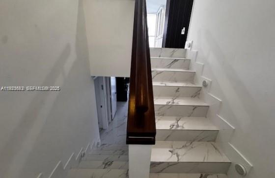 4000 ISL BLVD WILLIAMS IS - Residential