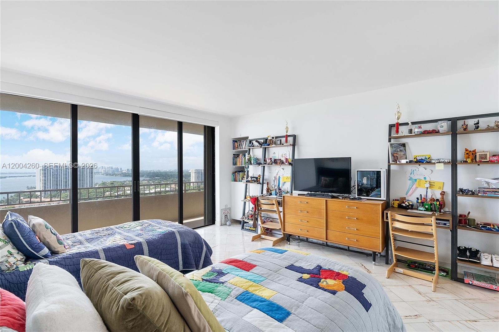 JOCKEY CLUB III CONDO - Residential