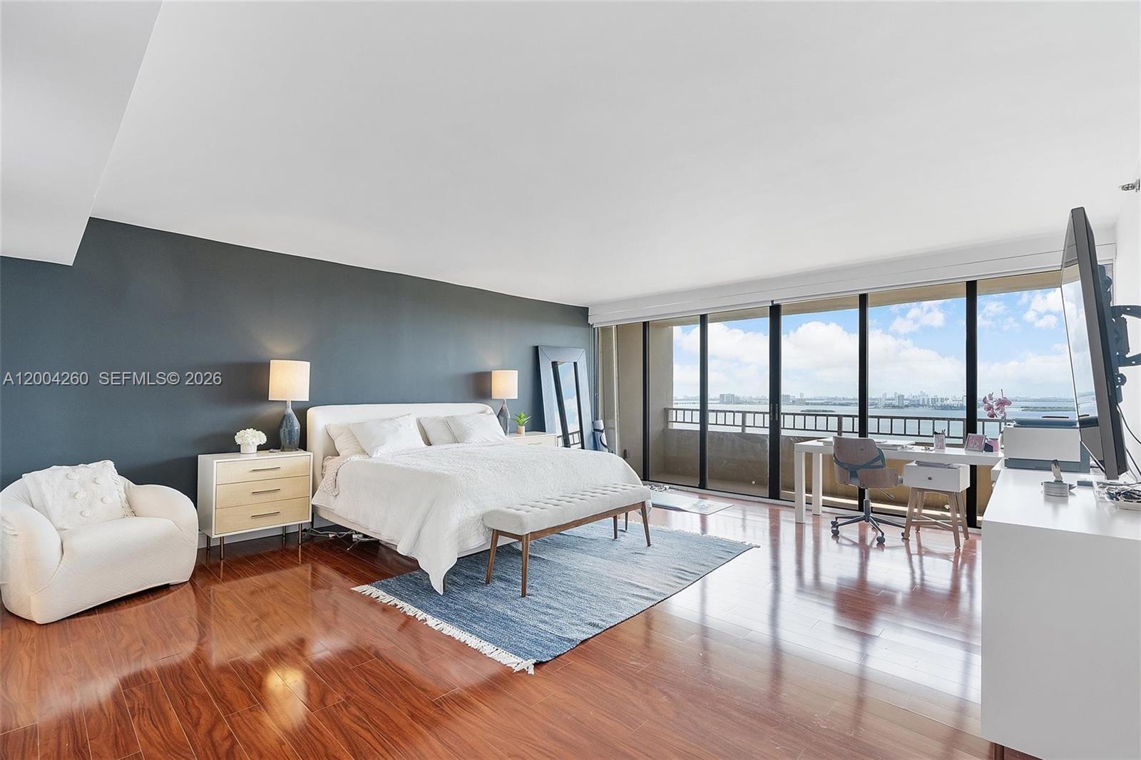 JOCKEY CLUB III CONDO - Residential