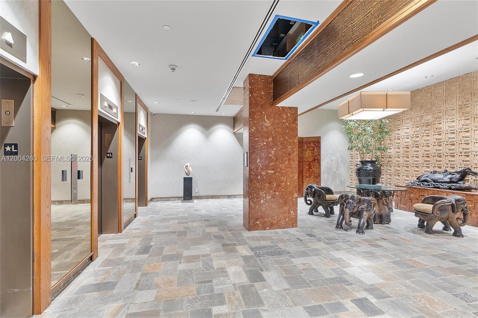 JOCKEY CLUB III CONDO - Residential