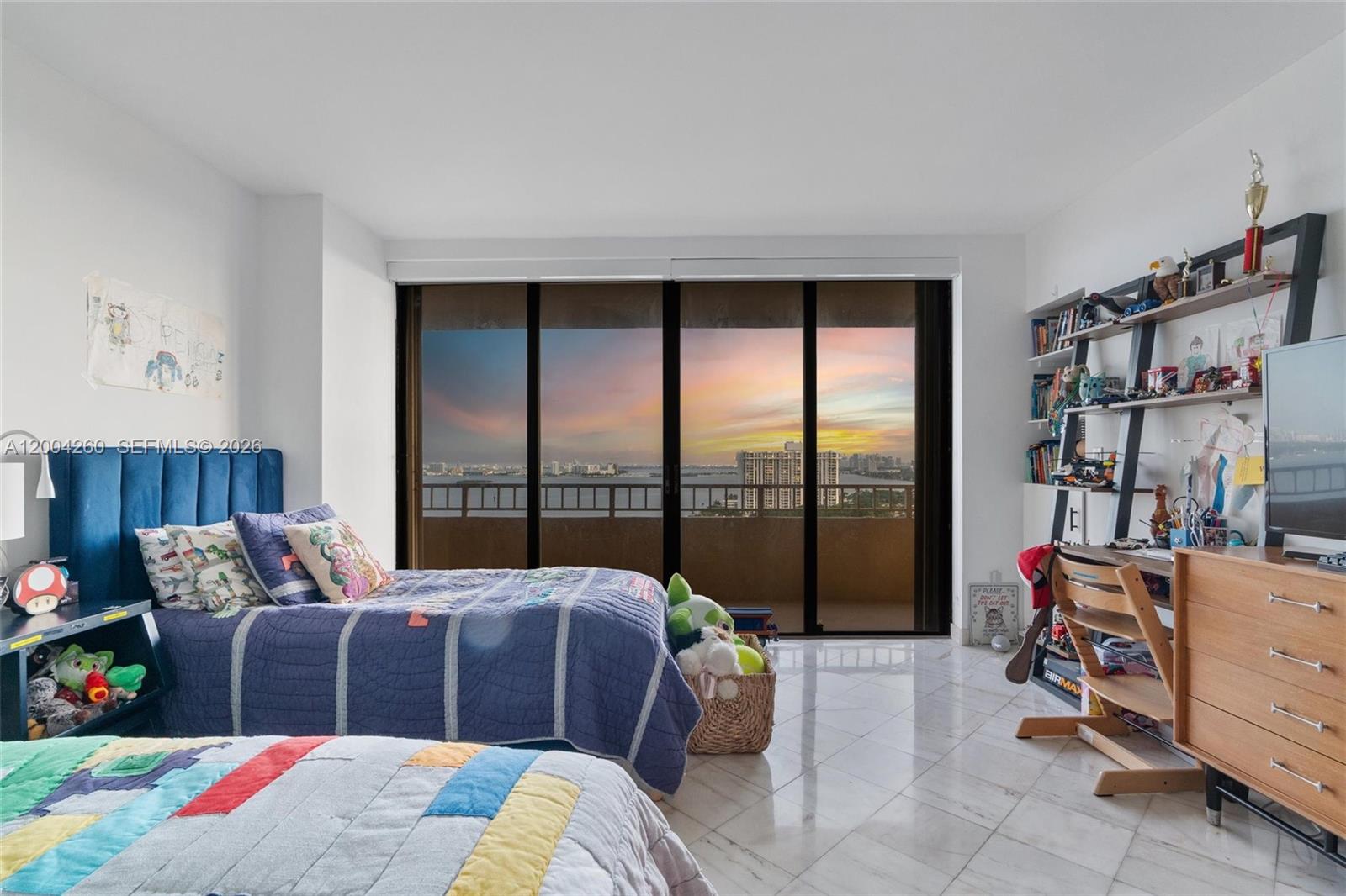 JOCKEY CLUB III CONDO - Residential